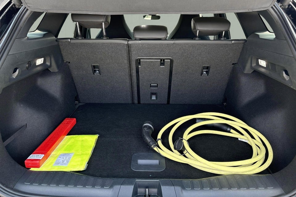 Ford Explorer 77 Premium Extended Range 5d
