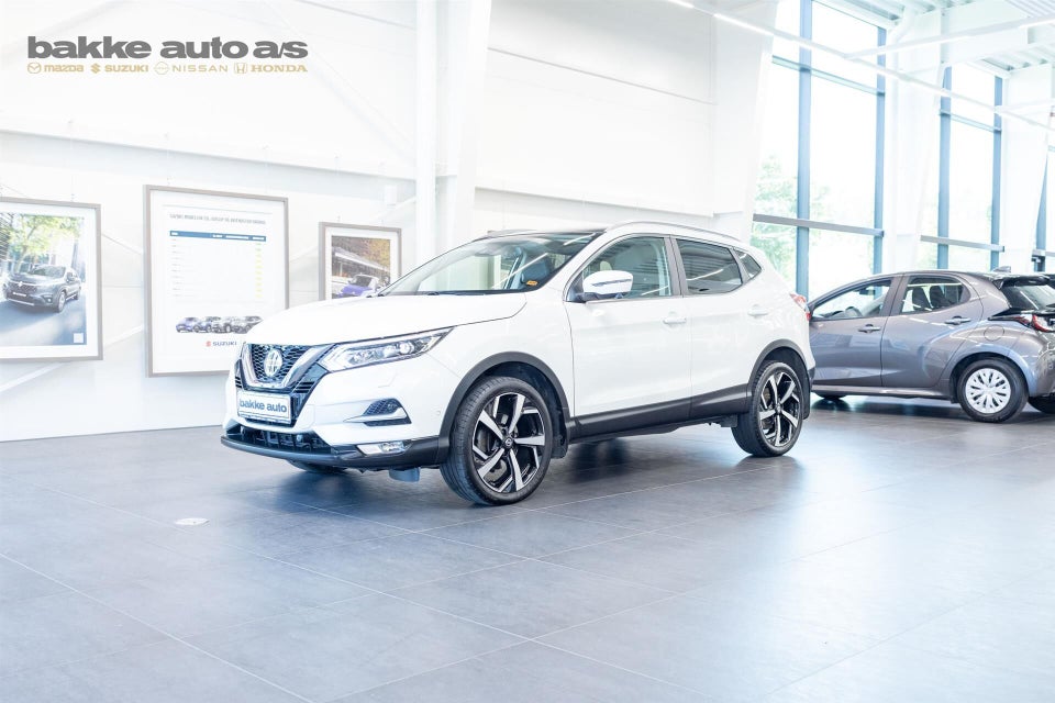 Nissan Qashqai 1,3 Dig-T 160 Tekna 5d