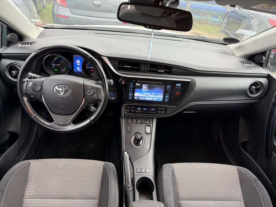 Toyota Auris 1,8 Hybrid Premium Touring Sports CVT 5d