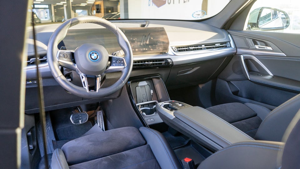 BMW iX1 eDrive20 M-Sport 5d