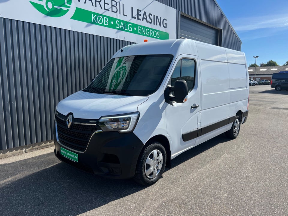 Renault Master IV T33 2,3 dCi 150 L2H2 Kassevogn