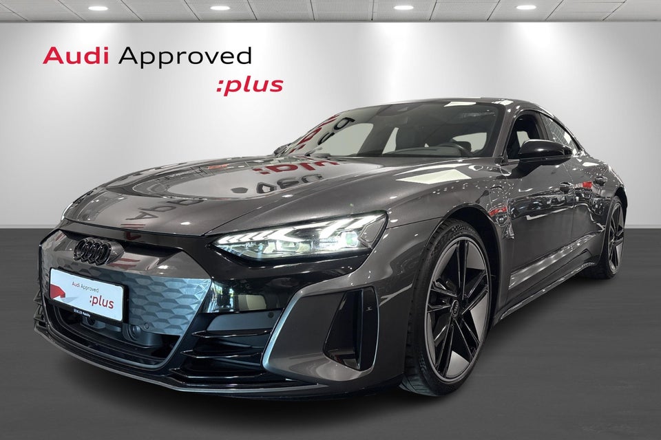 Audi e-tron GT quattro 4d