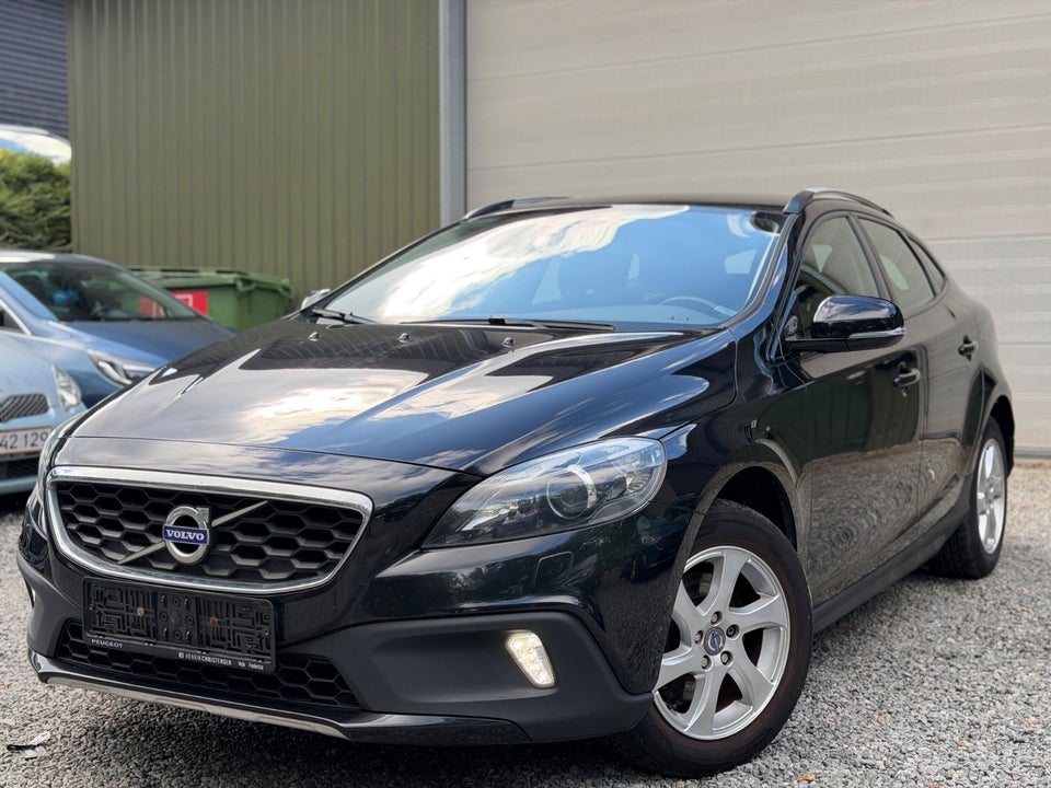Volvo V40 1,6 D2 115 Momentum 5d