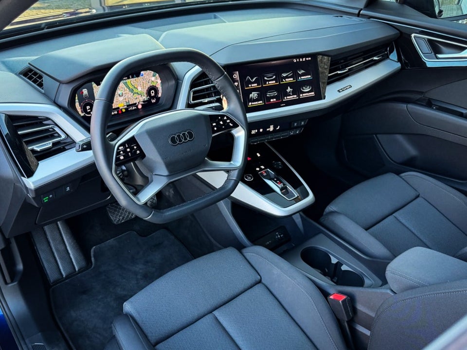 Audi Q4 e-tron 45 Progress 5d