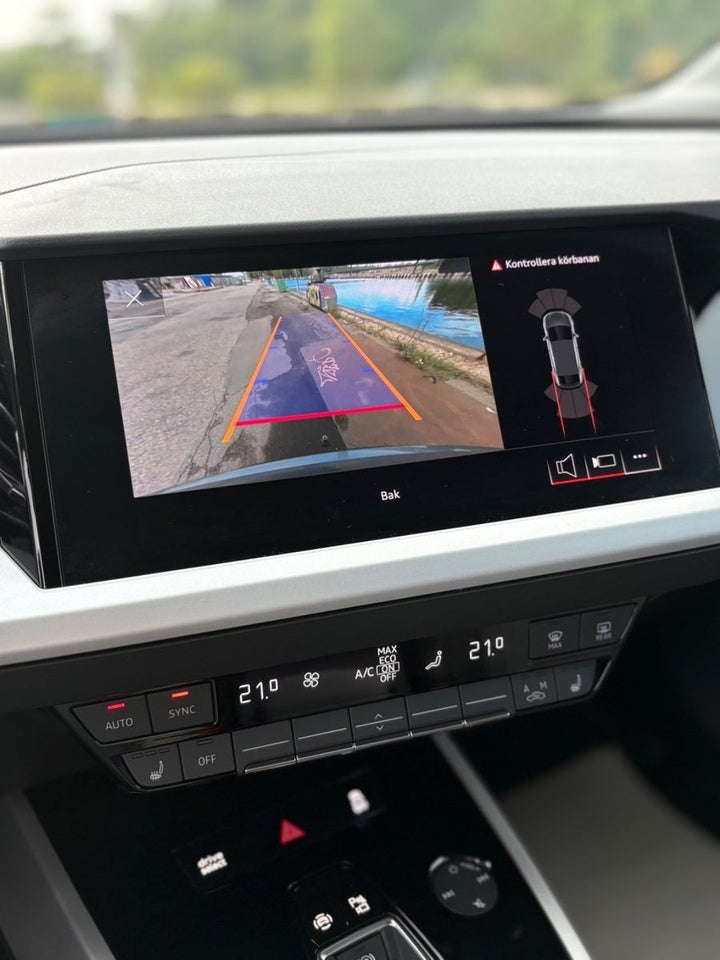 Audi Q4 e-tron 40 Advanced Sportback 5d