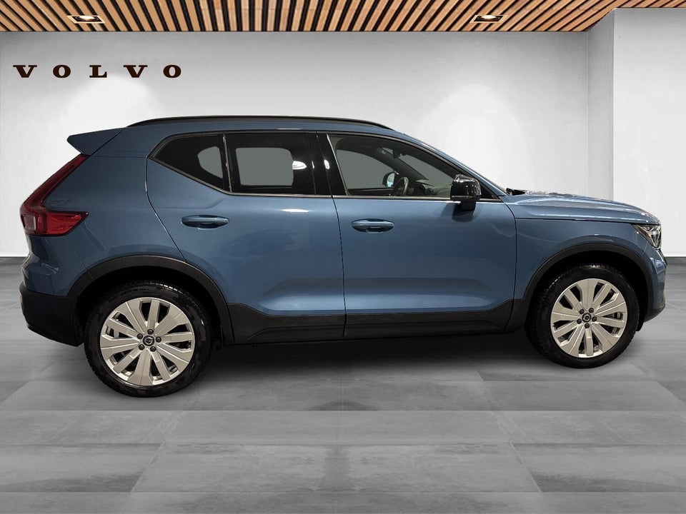 Volvo EX40 Extended Range Core 5d