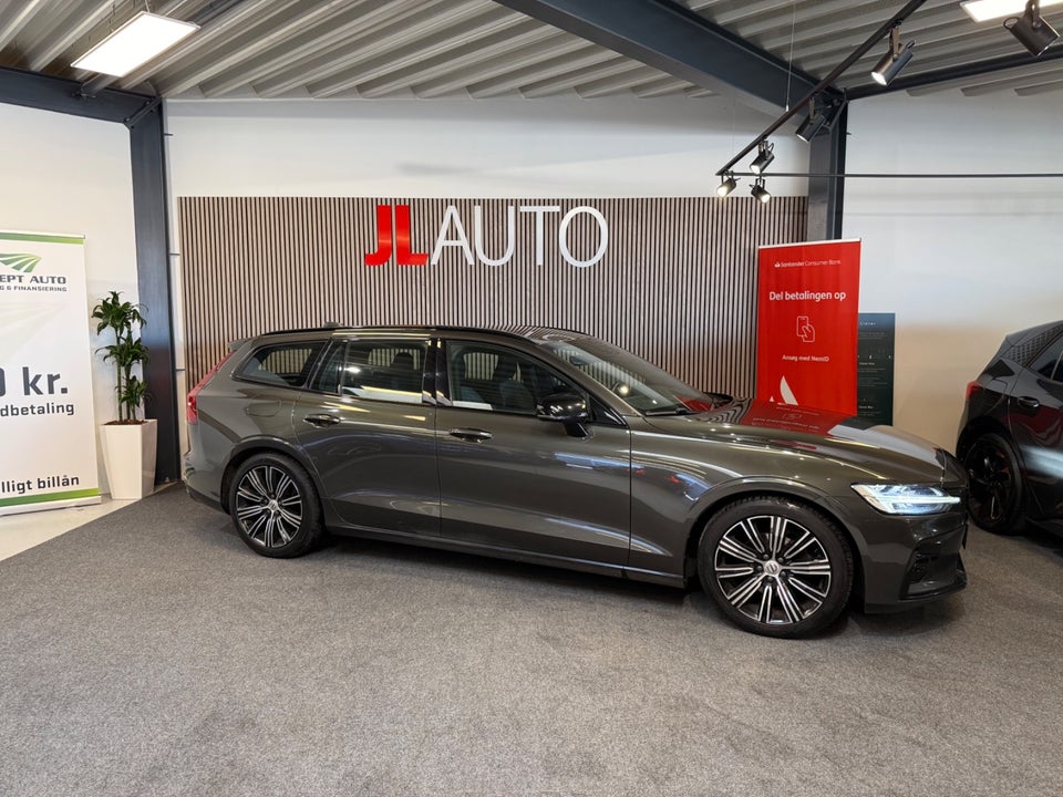 Volvo V60 2,0 B4 197 R-Design aut. 5d