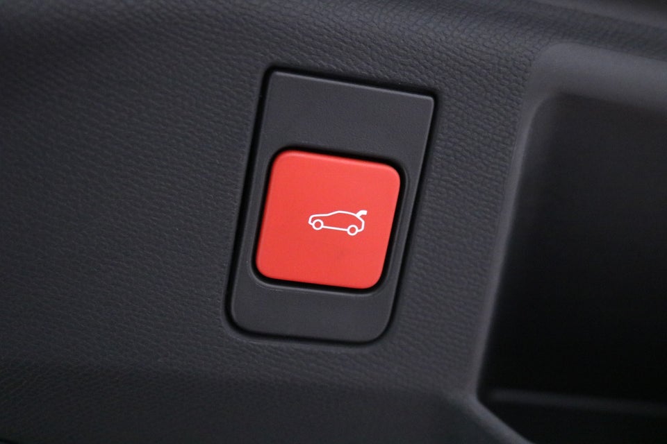 Peugeot e-5008 77 GT Pack 7prs 5d