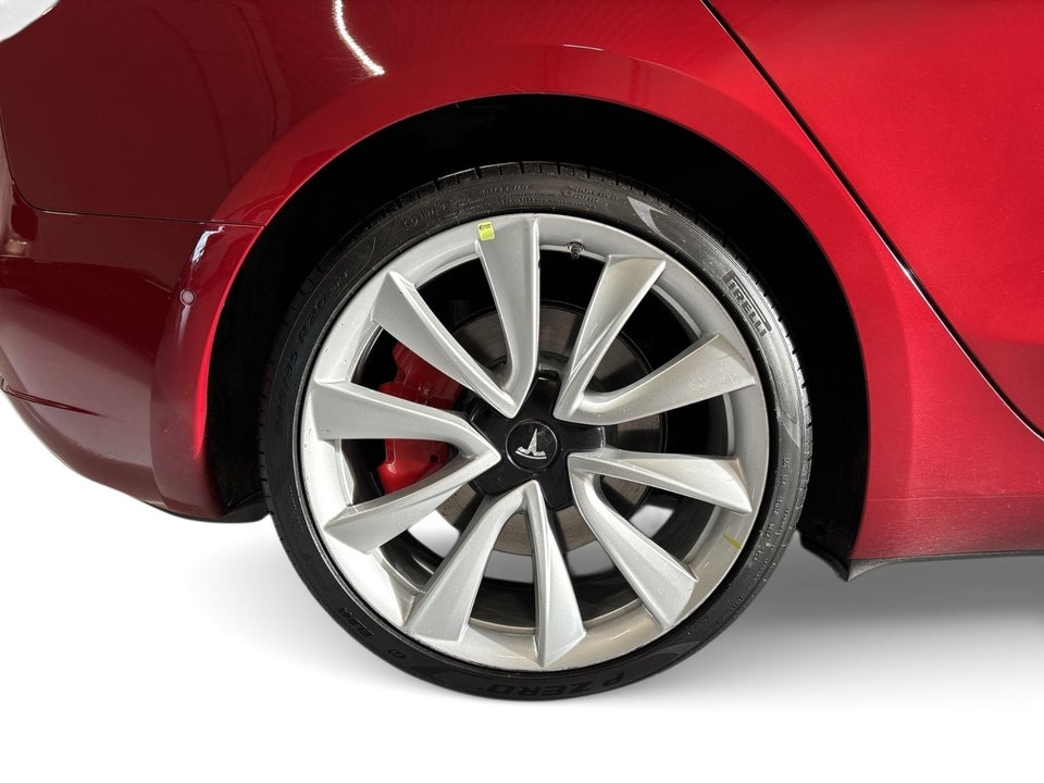 Tesla Model 3 Performance AWD 4d