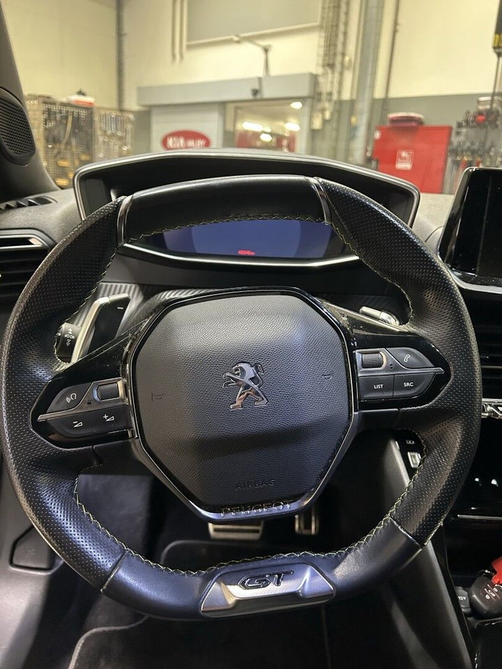 Peugeot 2008 1,2 PureTech 130 GT Line EAT8 5d