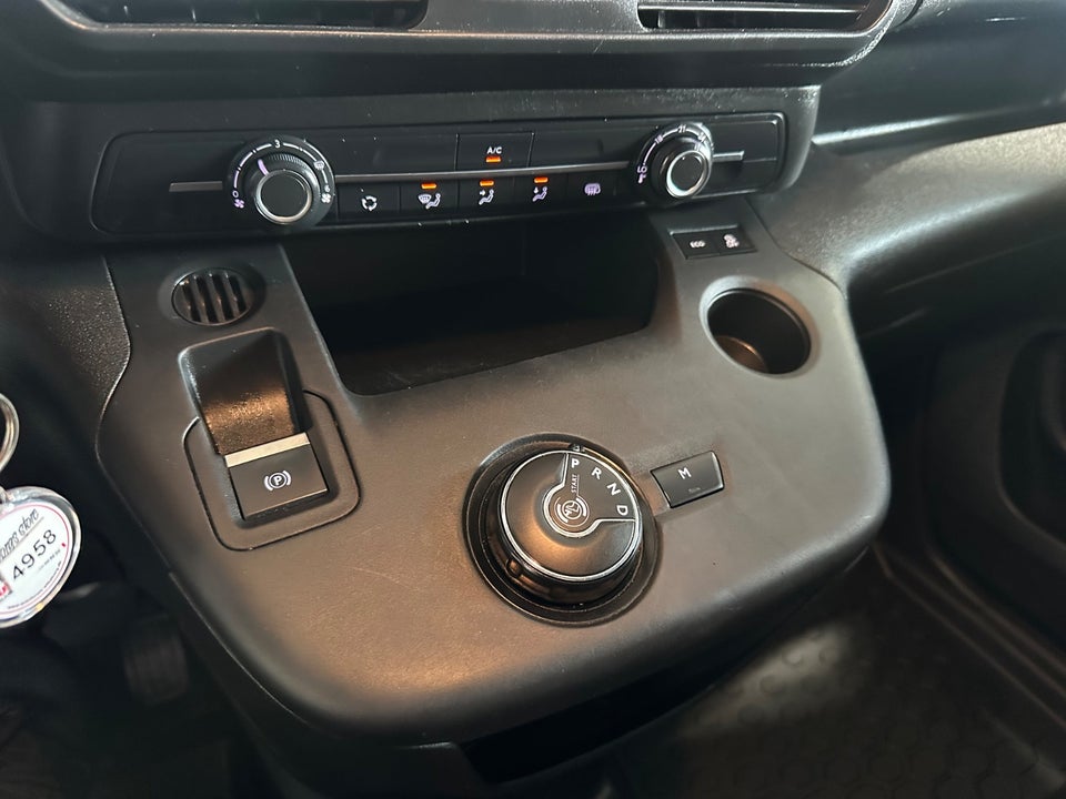 Peugeot Partner 1,5 BlueHDi 130 L2V2 Plus Pro EAT8 Van