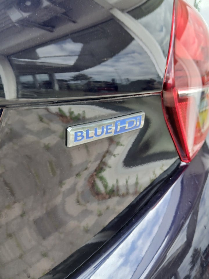 Peugeot 208 1,6 BlueHDi 100 Allure 5d
