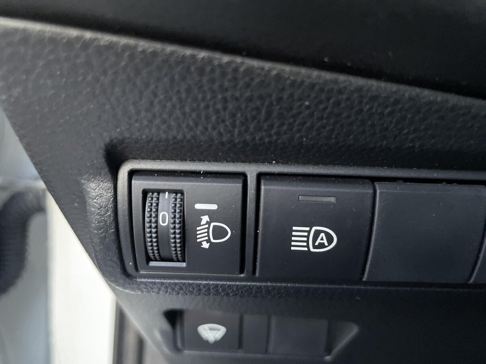 Toyota Corolla Cross 2,0 Hybrid Active CVT 5d