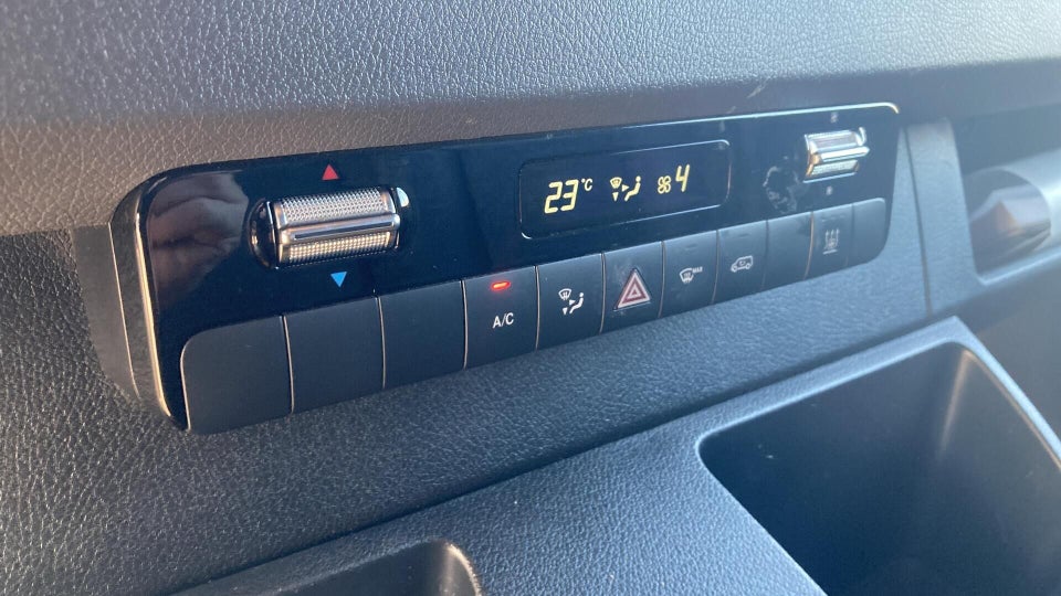 Mercedes Sprinter 317 2,0 CDi A2 Kassevogn aut. RWD