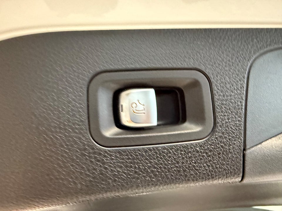 Mercedes EQC400 4Matic 5d