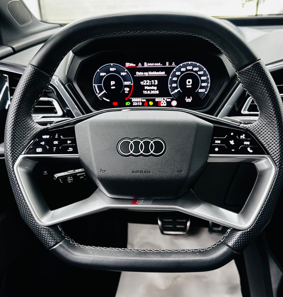 Audi Q4 e-tron 35 S-line 5d