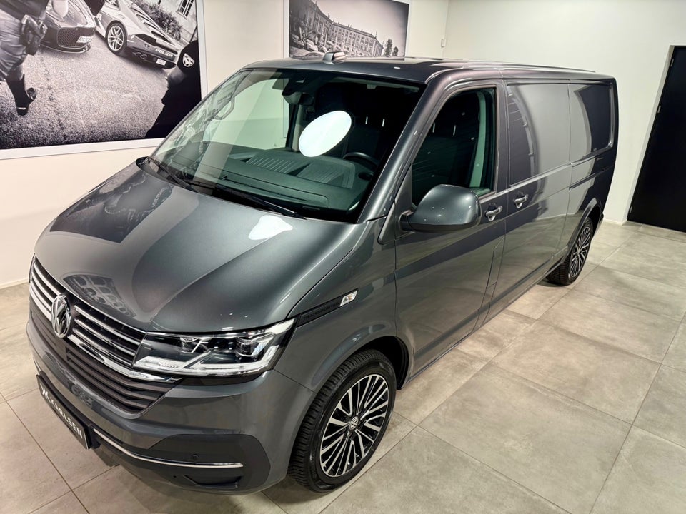 VW Transporter 2,0 TDi 150 Kassevogn DSG lang