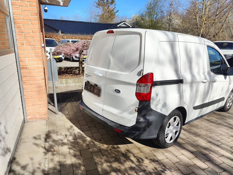 Ford Transit Courier 1,5 TDCi 75 Trend Van 4d