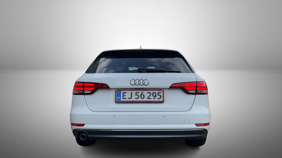 Audi A4 2,0 TDi 150 Avant S-tr. 5d