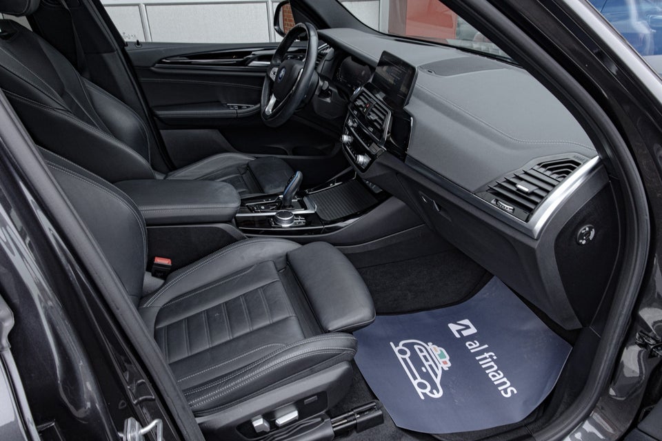 BMW iX3 Charged Impressive 5d