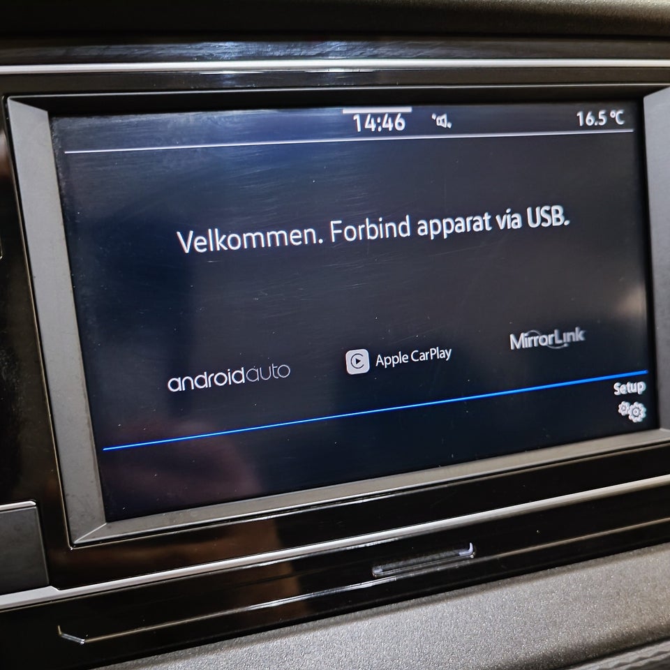 VW Transporter 2,0 TDi 150 Mandskabsvogn m/lad 4d