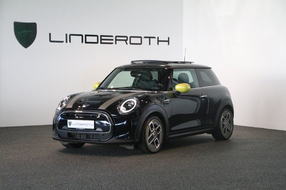 MINI Cooper SE Classic 3d
