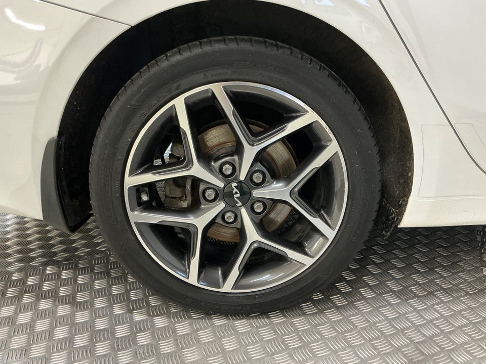 Kia Ceed 1,6 PHEV Upgrade SW DCT 5d