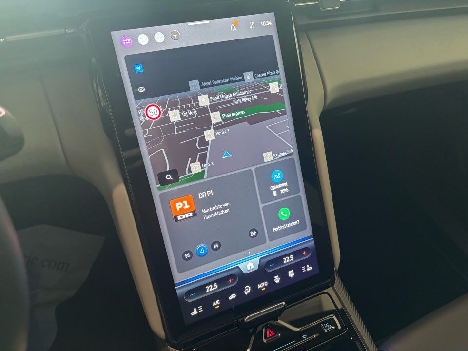 Ford Explorer 82 Premium Extended Range 5d