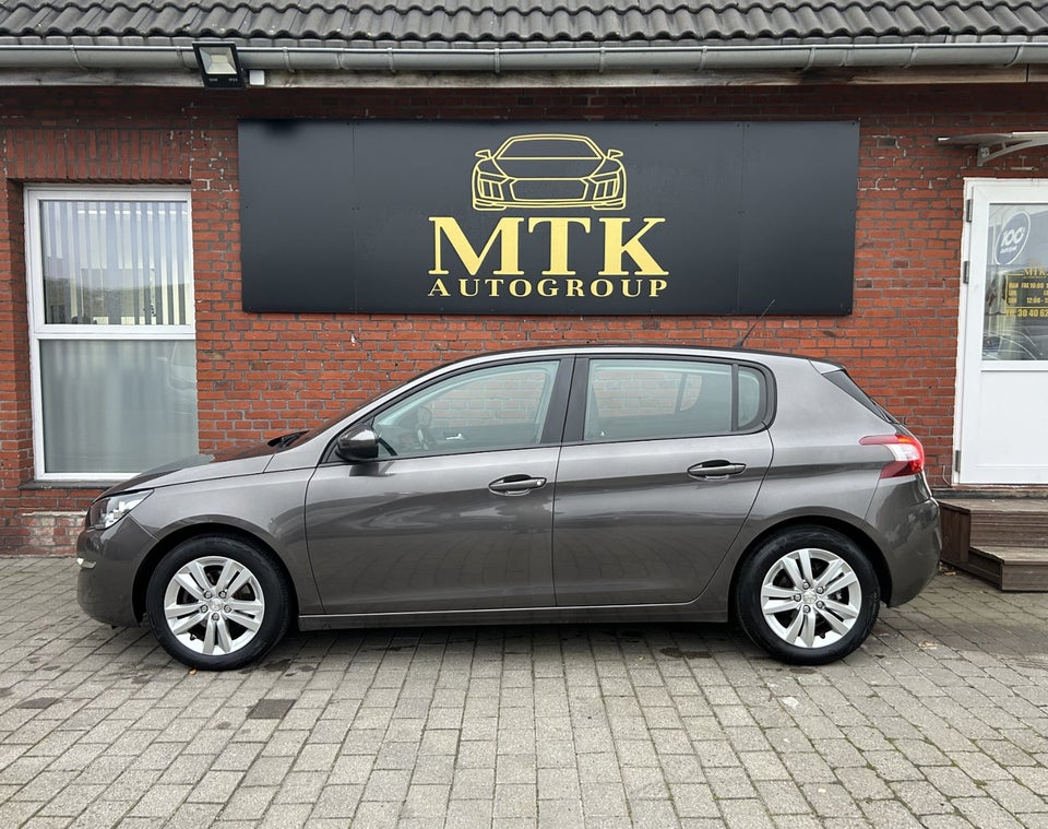 Peugeot 308 1,6 BlueHDi 120 Style 5d