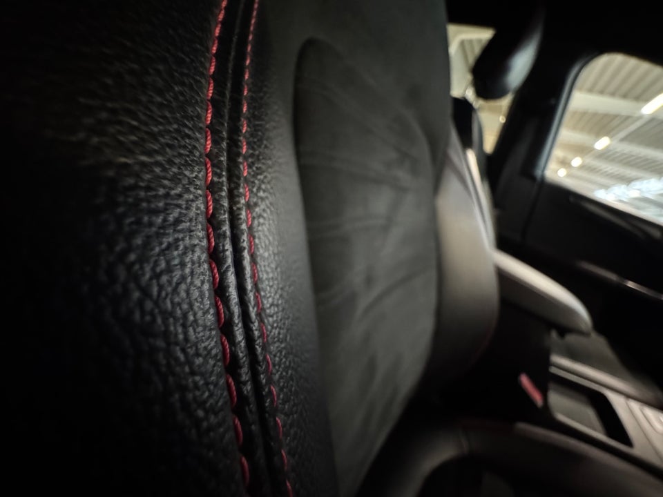 Ford Kuga 2,5 PHEV ST-Line X CVT 5d