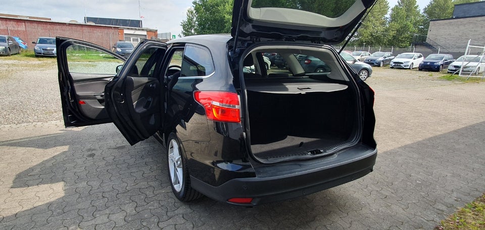 Ford Focus 1,0 SCTi 125 Titanium stc. 5d
