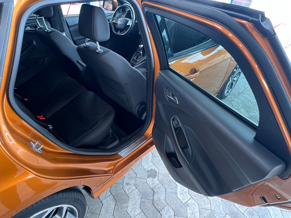 Ford Focus 1,0 SCTi 125 ST-Line stc. 5d