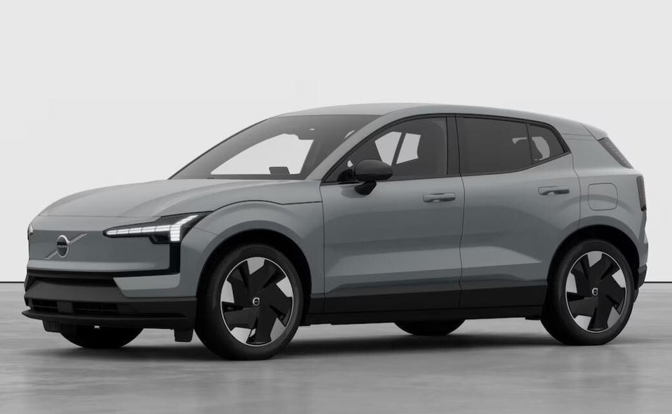 Volvo EX30 Extended Range Plus 5d