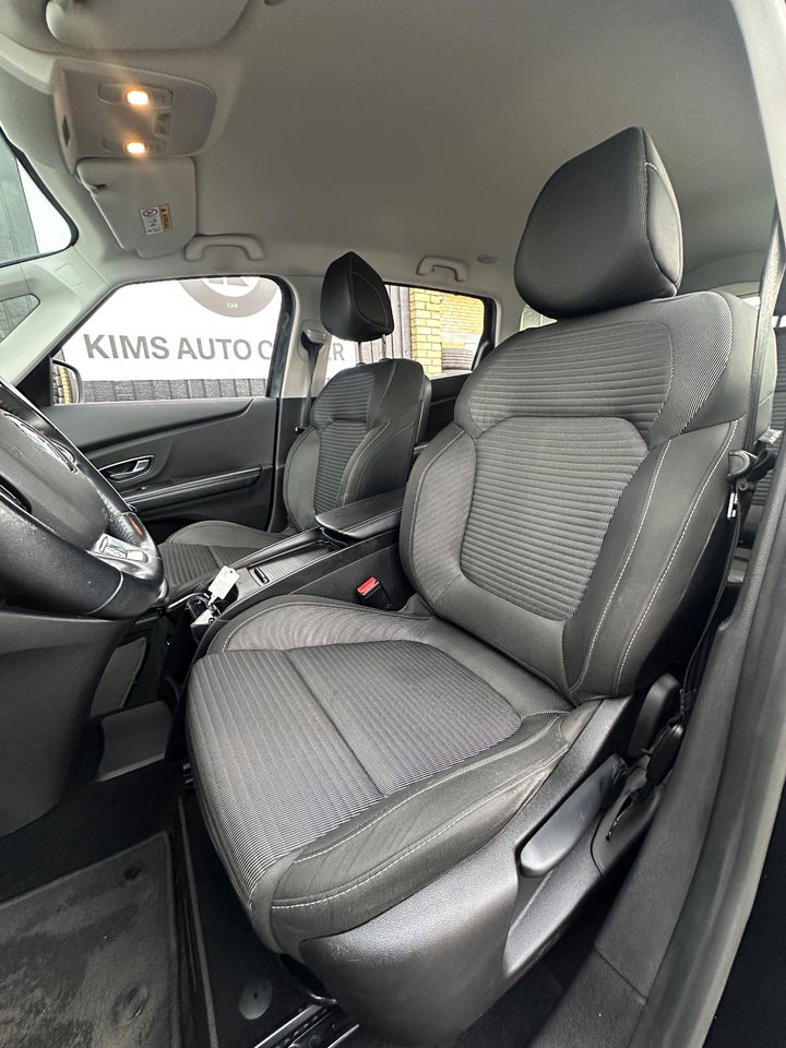 Renault Grand Scenic IV 1,2 TCe 130 Zen 7prs 5d