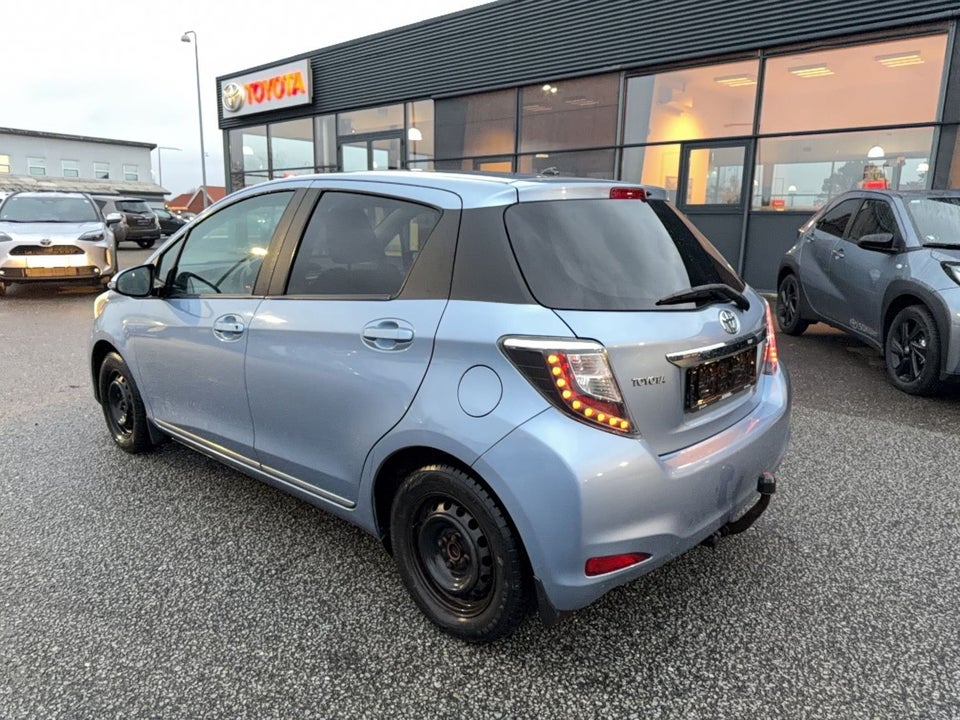 Toyota Yaris 1,0 VVT-i T2 Touch 5d