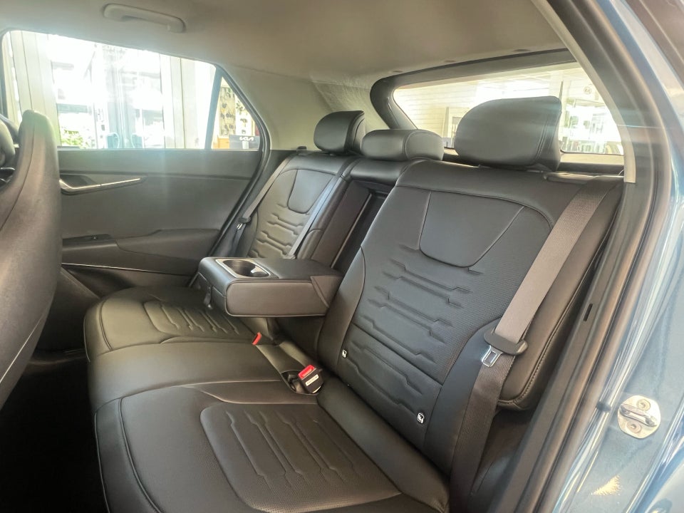 Kia Niro 64 EV Prestige 5d
