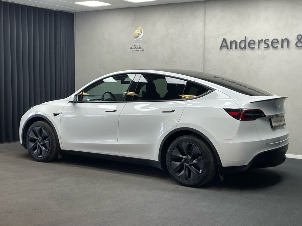 Tesla Model Y Long Range RWD 5d