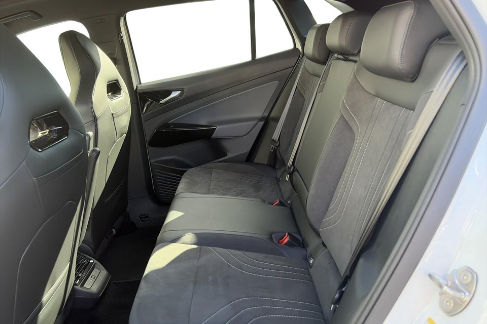 VW ID.4 77 Style Edition 5d