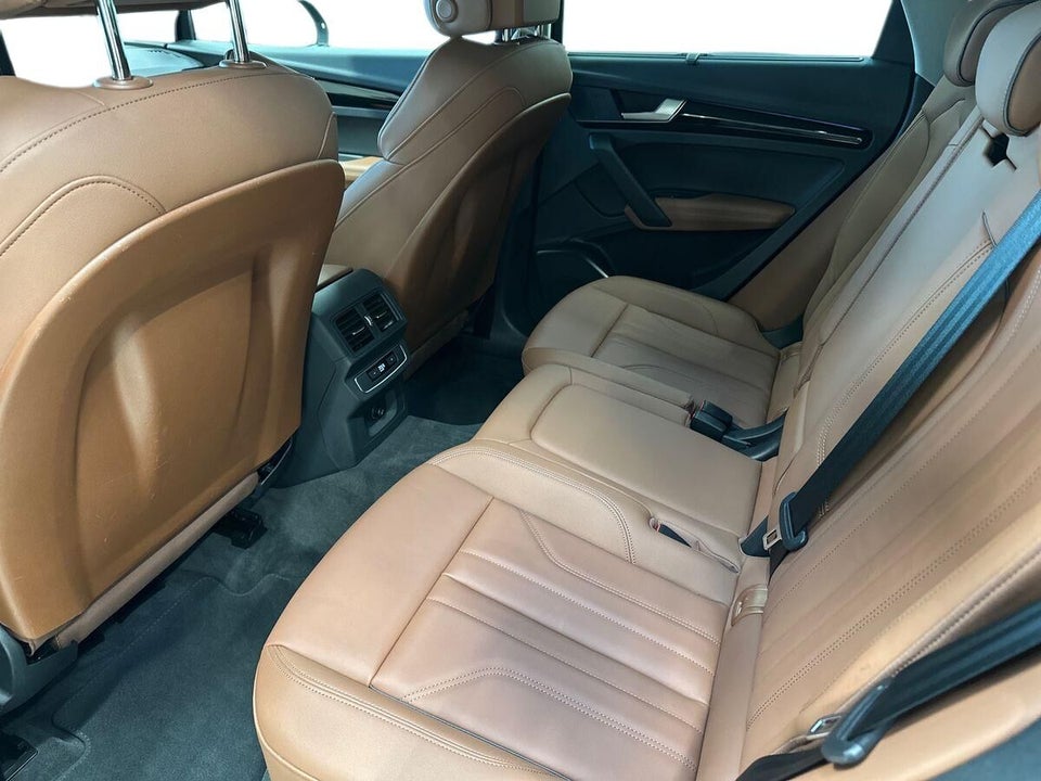 Audi Q5 50 TFSi e Prestige quattro S-tr. 5d