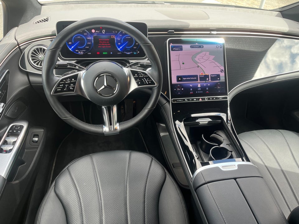 Mercedes EQE300 Electric Art 4d