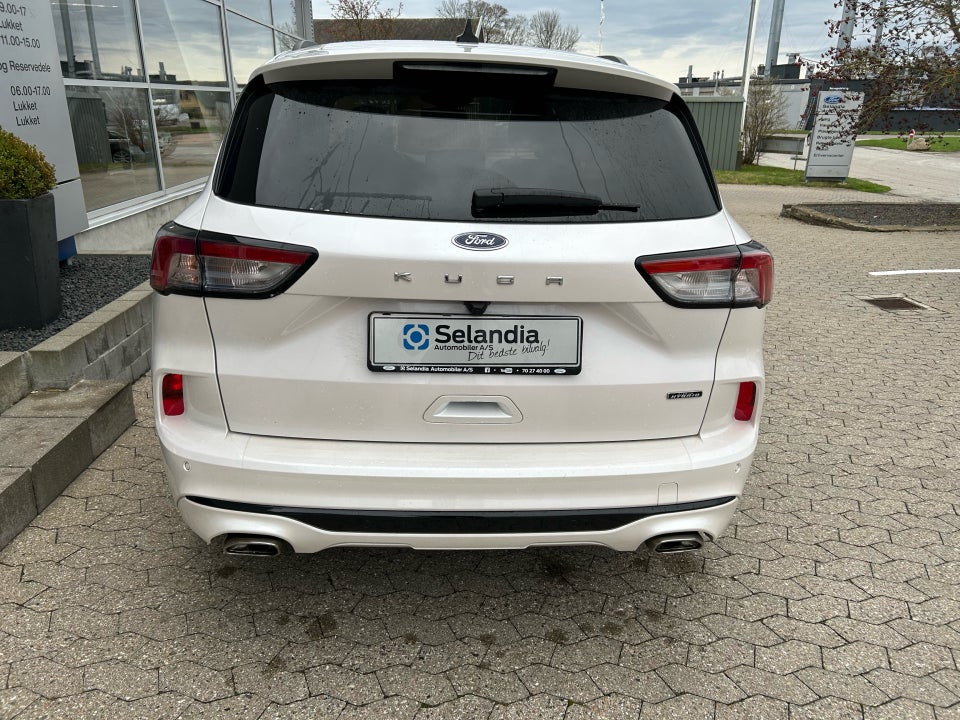 Ford Kuga 2,5 PHEV ST-Line X CVT 5d