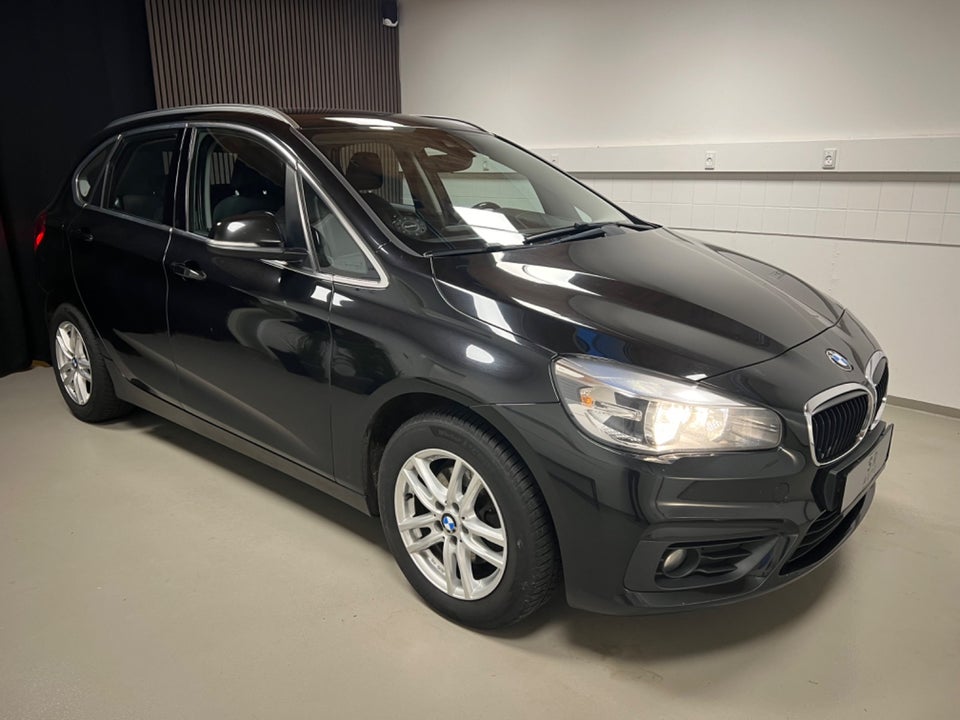 BMW 218d 2,0 Active Tourer 5d