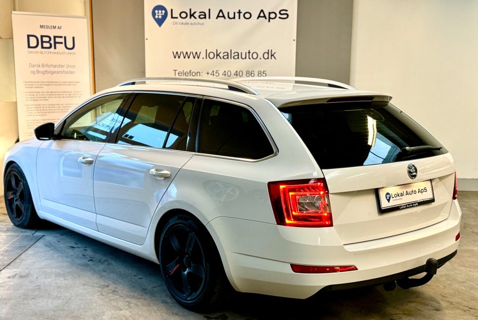 Skoda Octavia 1,8 TSi 180 Elegance Combi DSG 5d