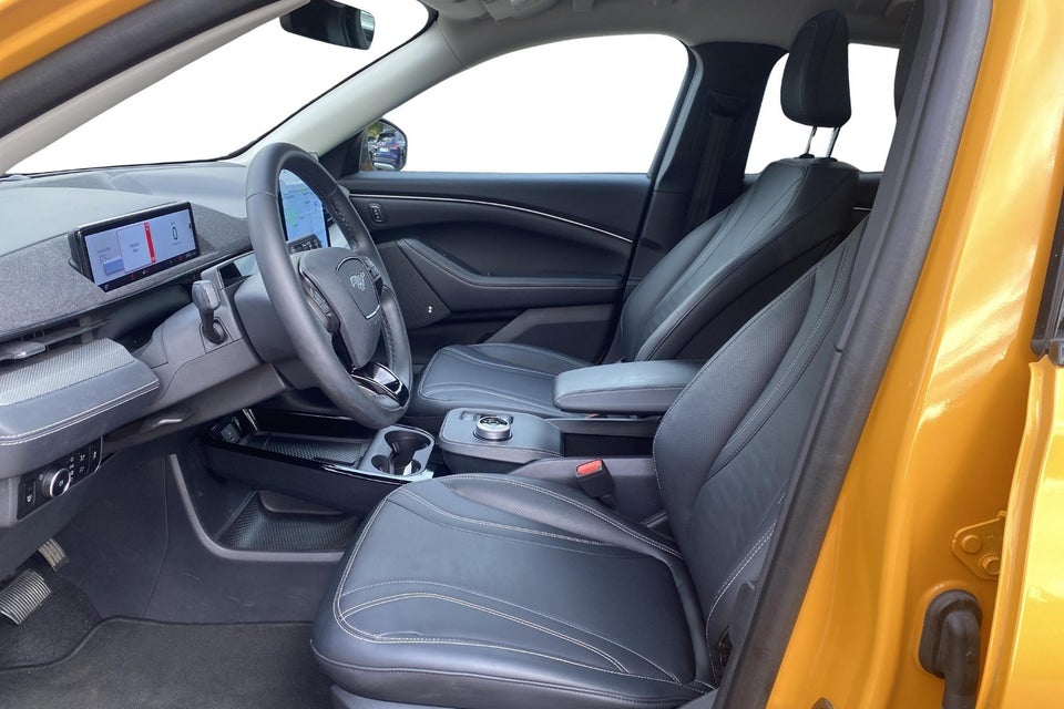 Ford Mustang Mach-E 75 Standard Range 5d