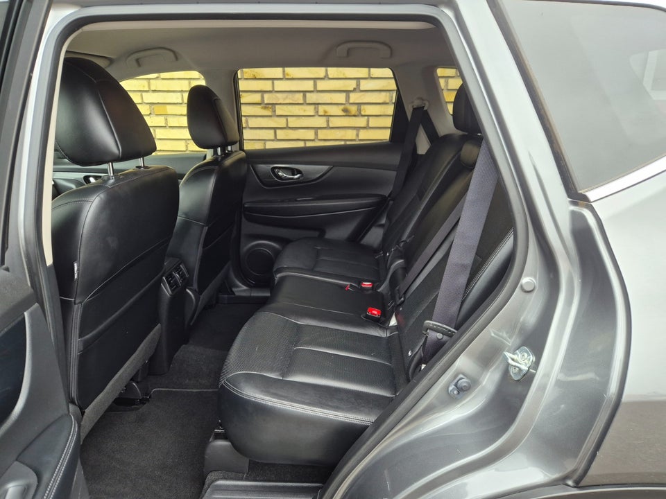 Nissan X-Trail 1,6 dCi 130 Tekna 5d