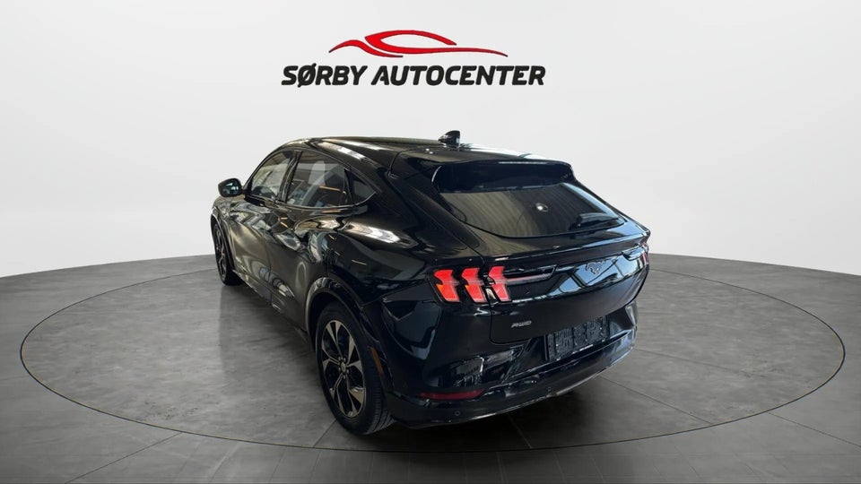 Ford Mustang Mach-E 70 Premium Standard Range 5d
