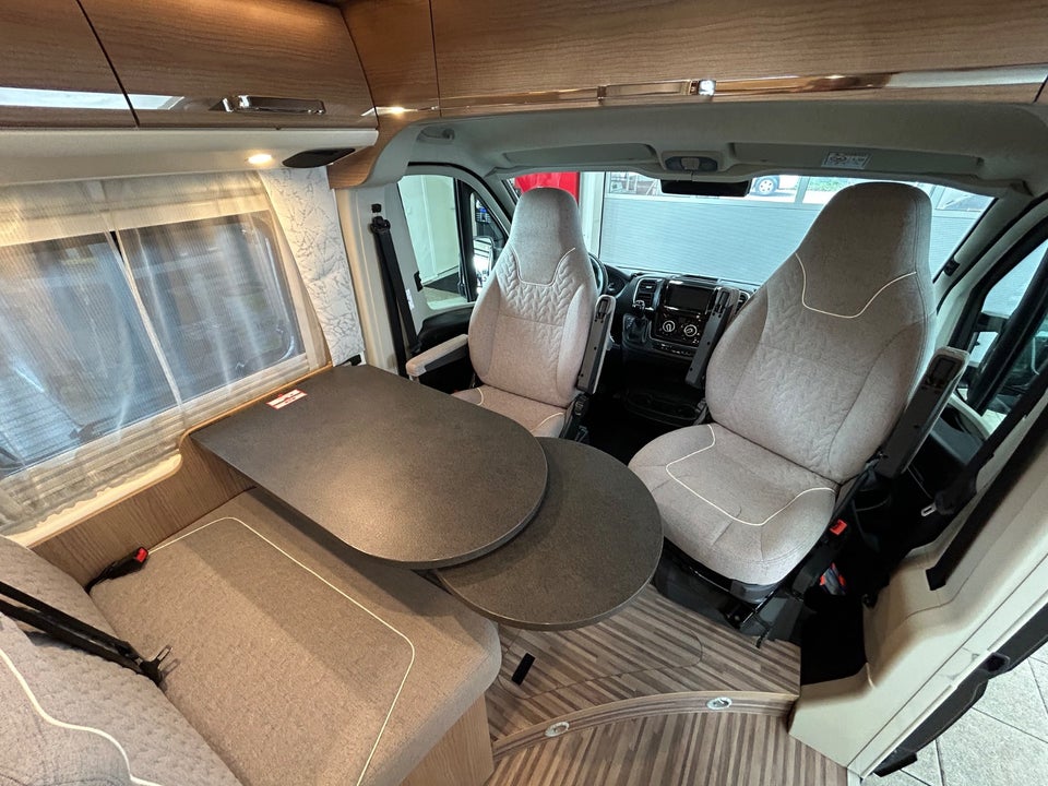 Fiat Carthago 2,2 Malibu 640 LE aut. 3d