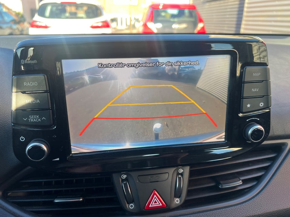 Hyundai i30 1,0 T-GDi Premium stc. 5d