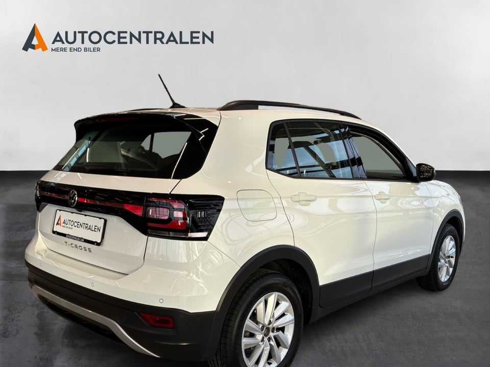VW T-Cross 1,0 TSi 110 Life Team DSG 5d
