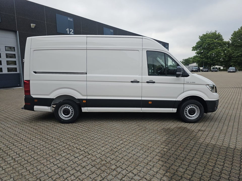 MAN TGE 2,0 3.180 Kassevogn L3H3 aut. FWD